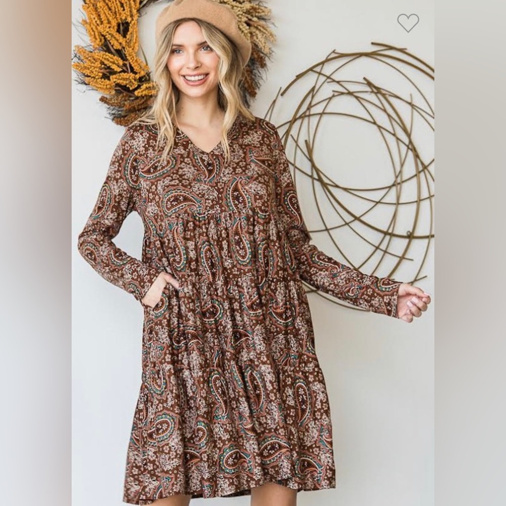 Long sleeve Paisley dress with pockets